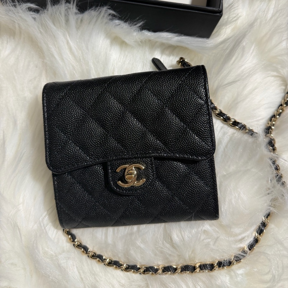 Chanel Wallet On Chain mini Black Leather Wallet  (Pre-Owned)